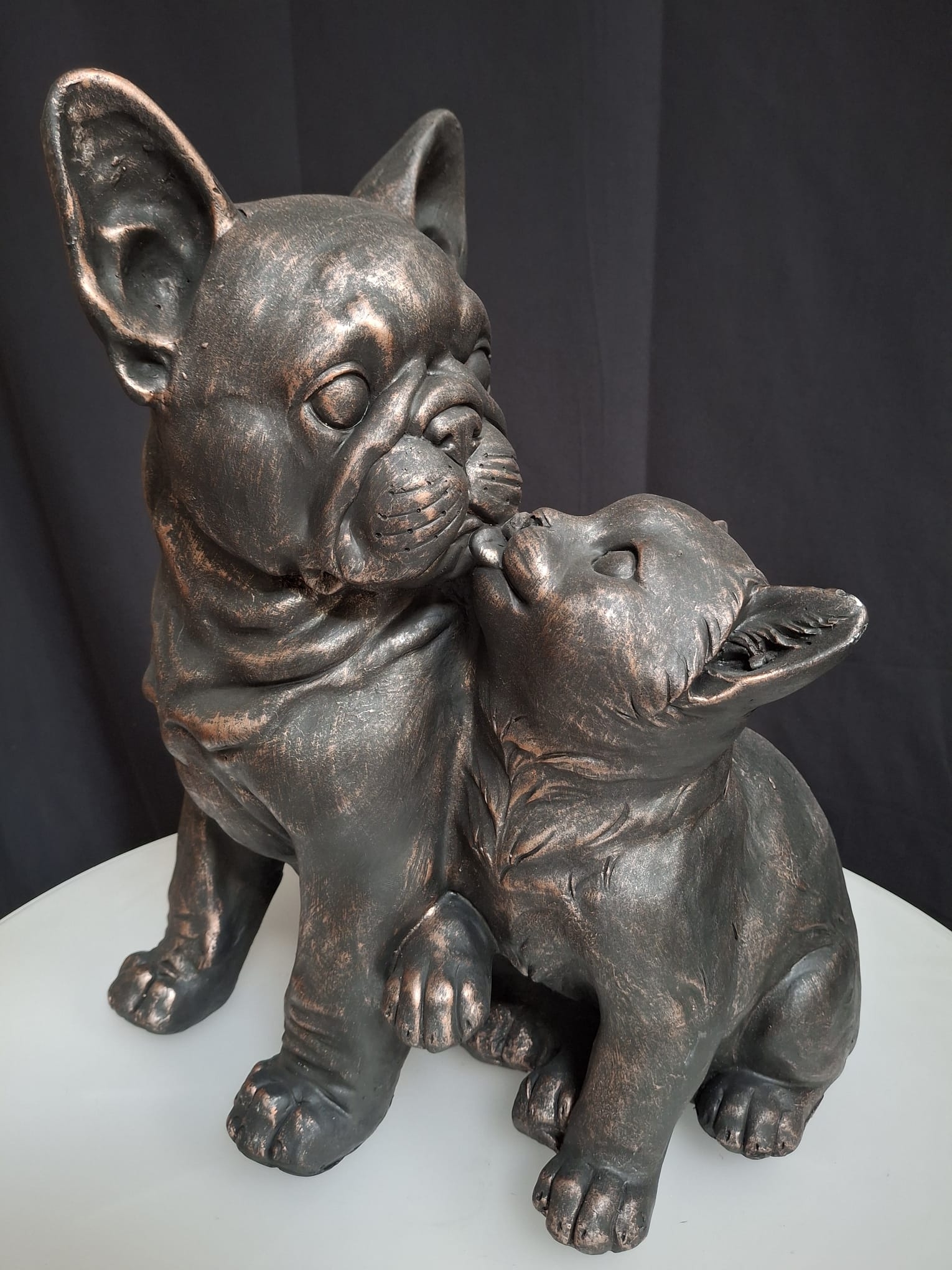 STATUE CHIEN + CHAT ASSIS EN RESINE