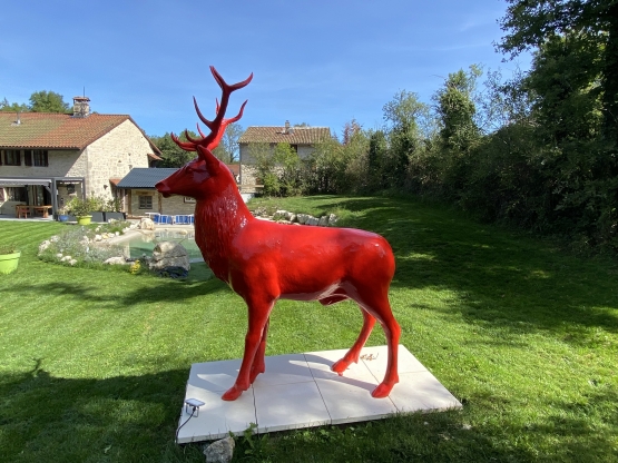 CERF EN RESINE XXL 220 CM
