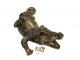 STATUE CROCODILE EN RESINE 60 CM OR PATINÉ
