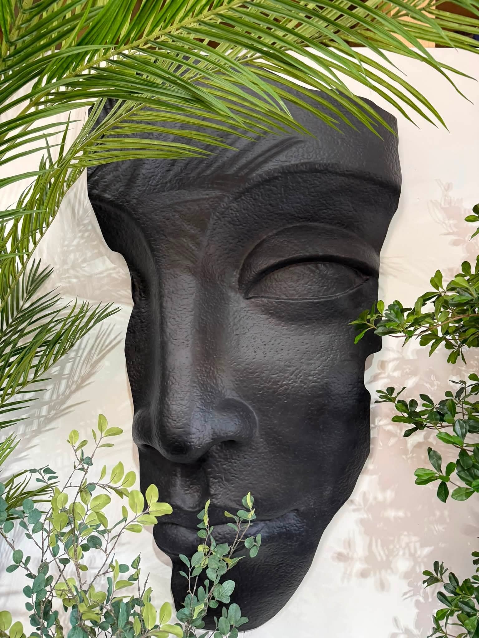 VISAGE MURAL EN RESINE H 180 CM
